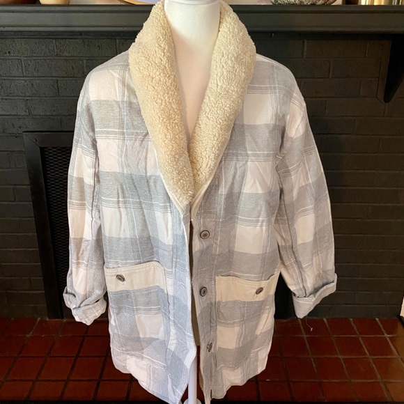 NWOT Free people Woodlands plaid Sherpa jacket - Picture 3 of 4